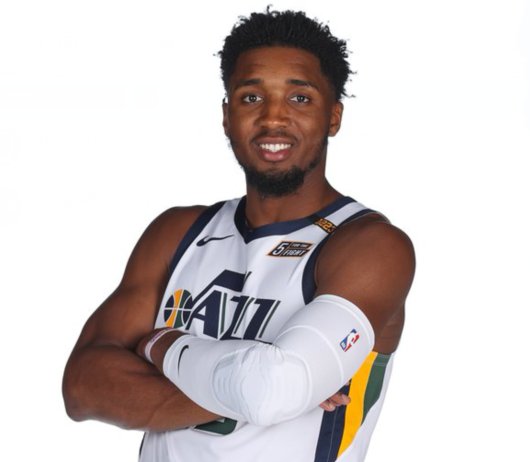 巧合？美国队此前刚赢了世界杯小组赛对手澳大利亚、巴拉圭